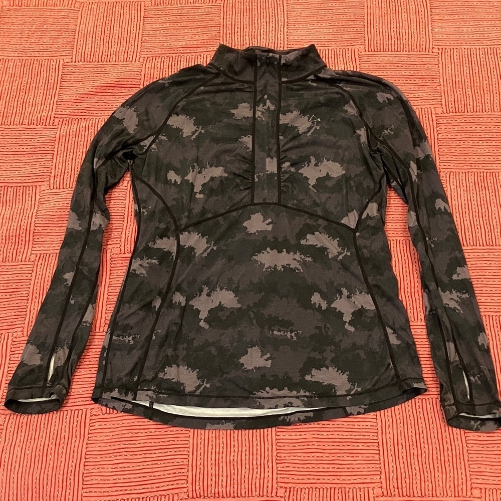 Merino blend base layer / athletic Black Gray Camouflage Long Sleeve Top